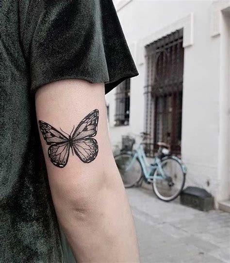 tatuajes de mariposas en el brazo|tatuajes de mariposas bonitas.